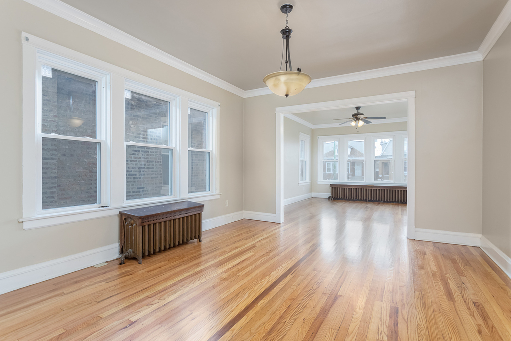 5132 W Parker Avenue - Photo 1