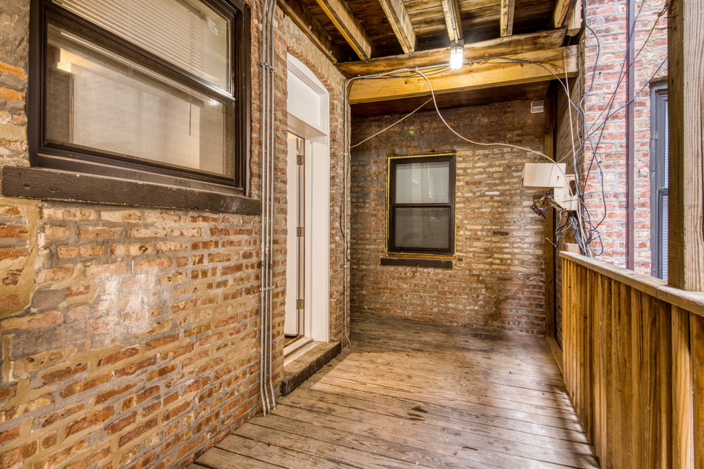 1904 N Whipple Street - Photo 16