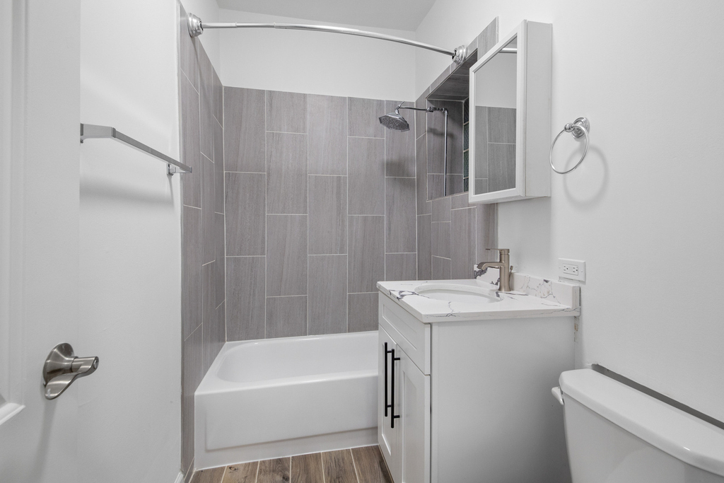 1904 N Whipple Street - Photo 13
