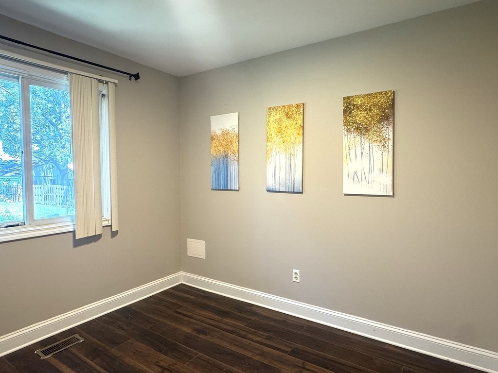 6652 Fernwood Drive - Photo 11