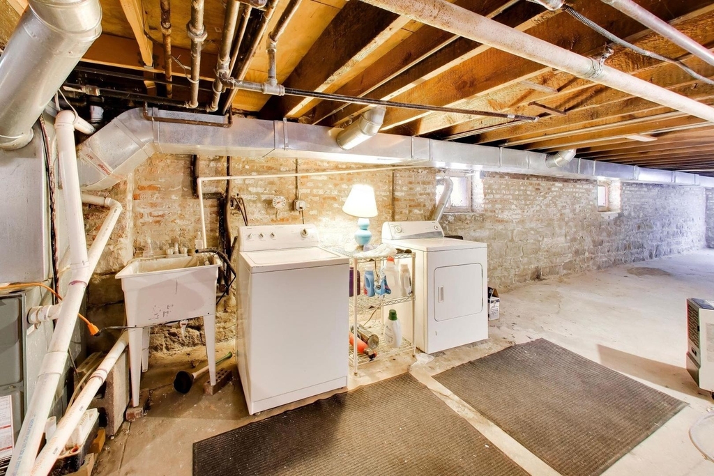 1037 S Racine Avenue - Photo 18