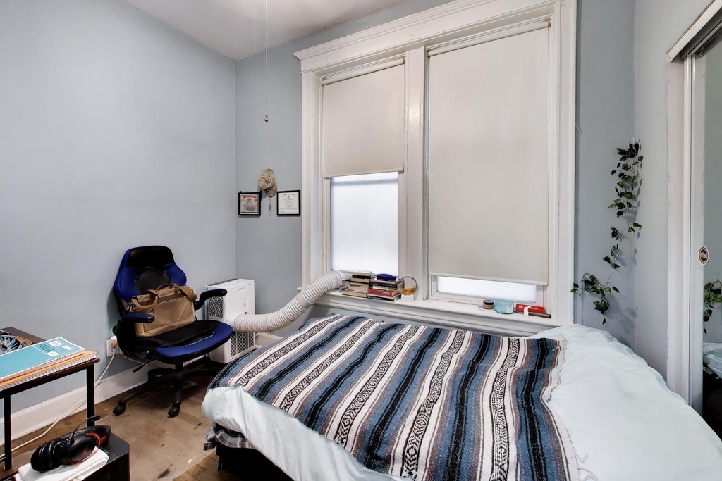 1037 S Racine Avenue - Photo 16