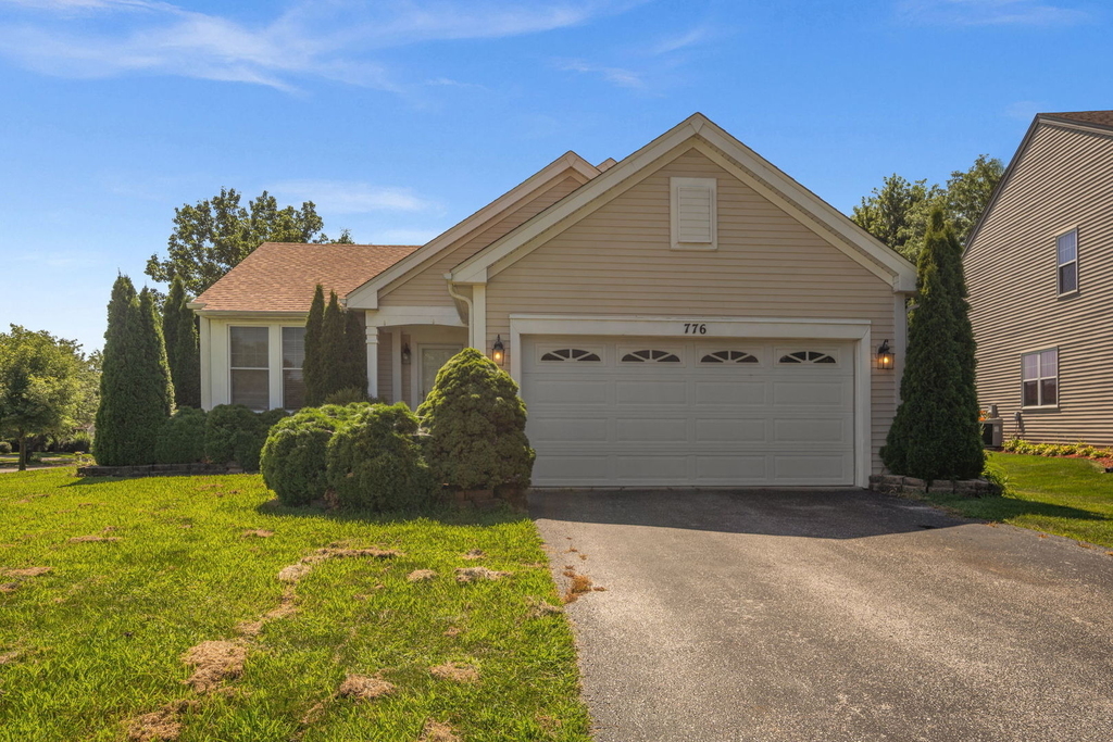 776 Chesterfield Lane - Photo 1