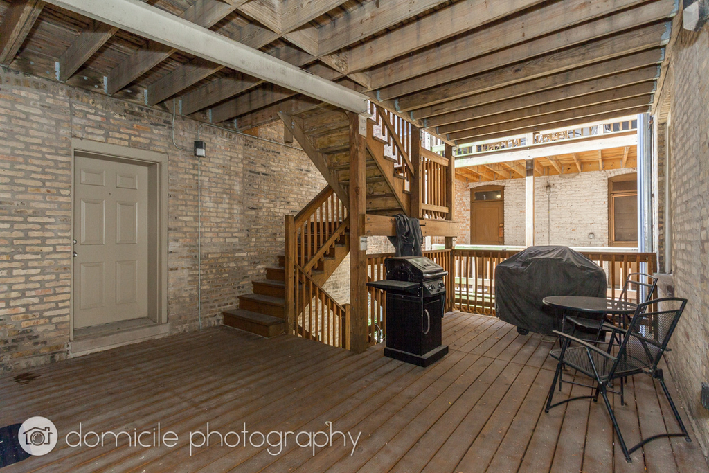 815 W Newport Avenue - Photo 24