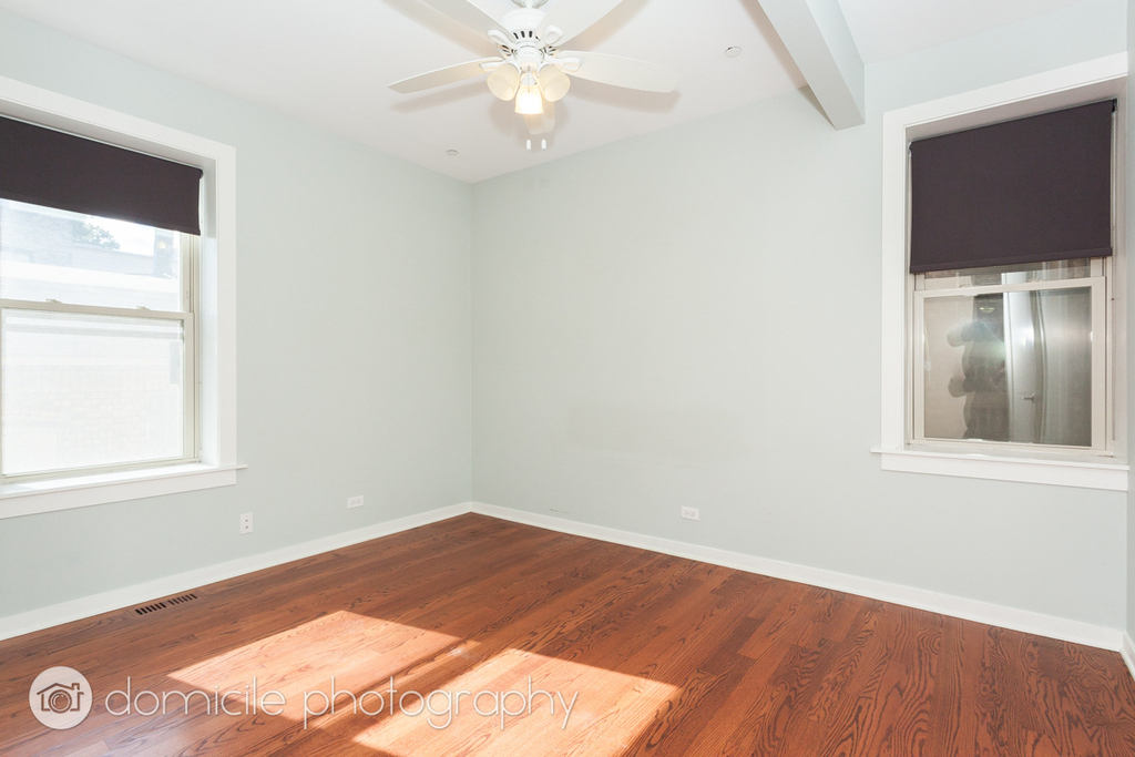 815 W Newport Avenue - Photo 7