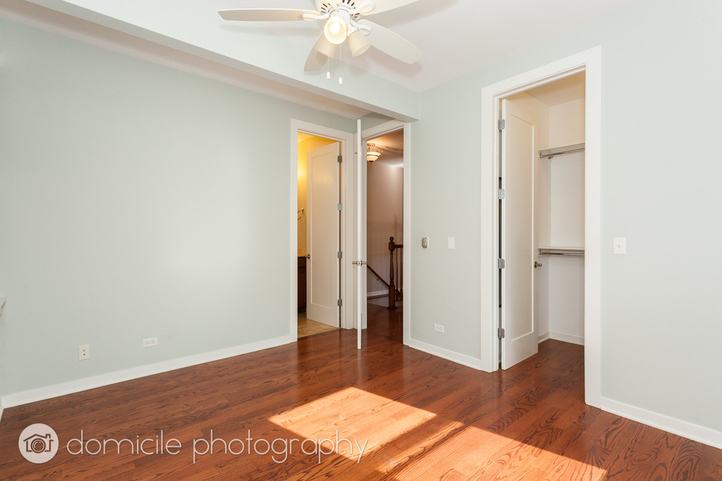 815 W Newport Avenue - Photo 8