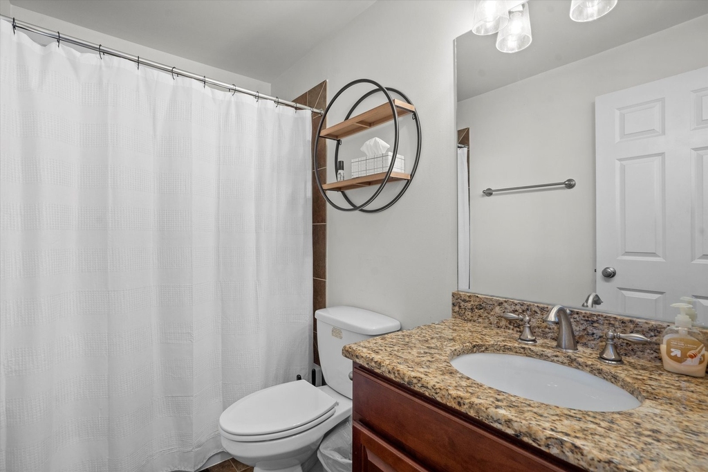 3734 N Wilton Avenue - Photo 11