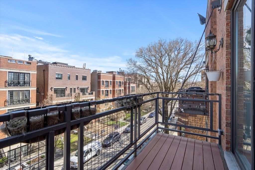 3734 N Wilton Avenue - Photo 13
