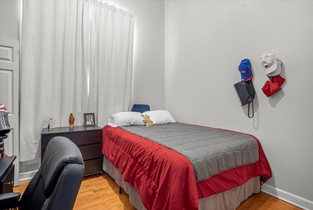 3734 N Wilton Avenue - Photo 5