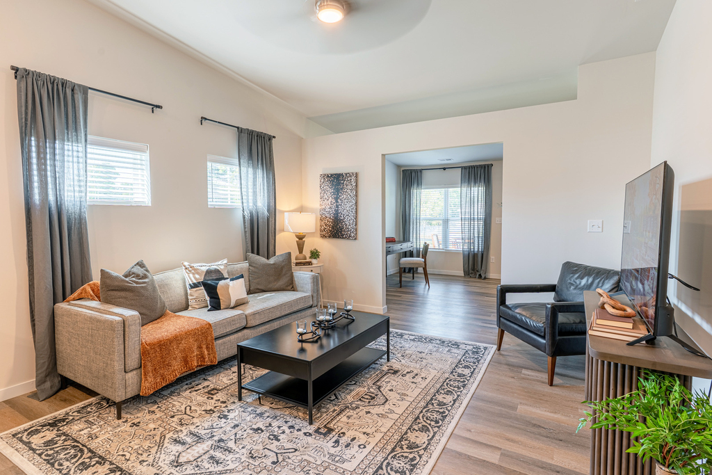 160 Spartan Circle - Photo 2