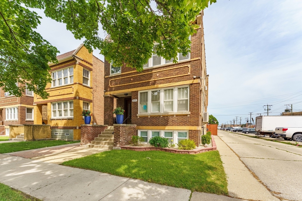 2125 Wesley Avenue - Photo 18