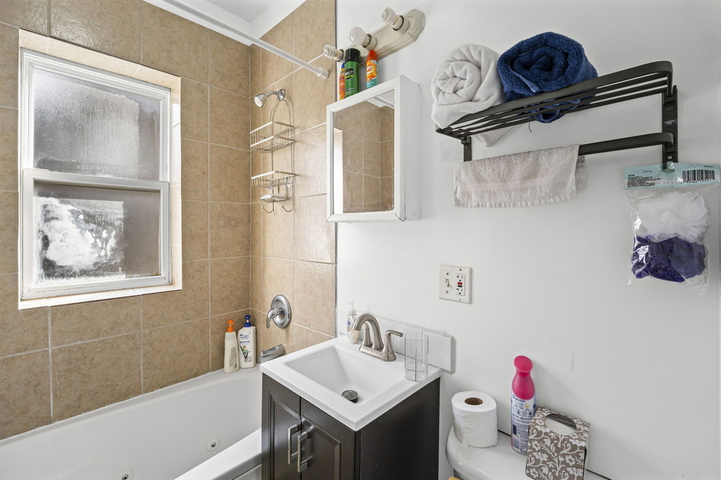 6319 N Sacramento Avenue - Photo 14