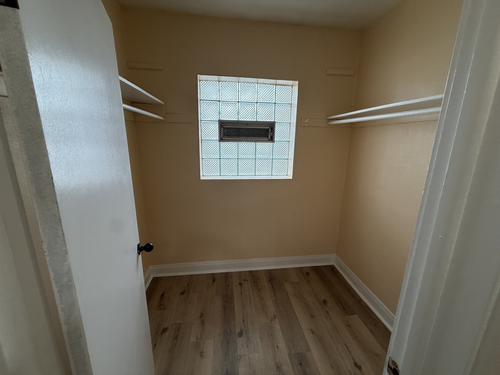 2249 S Gunderson Avenue - Photo 5