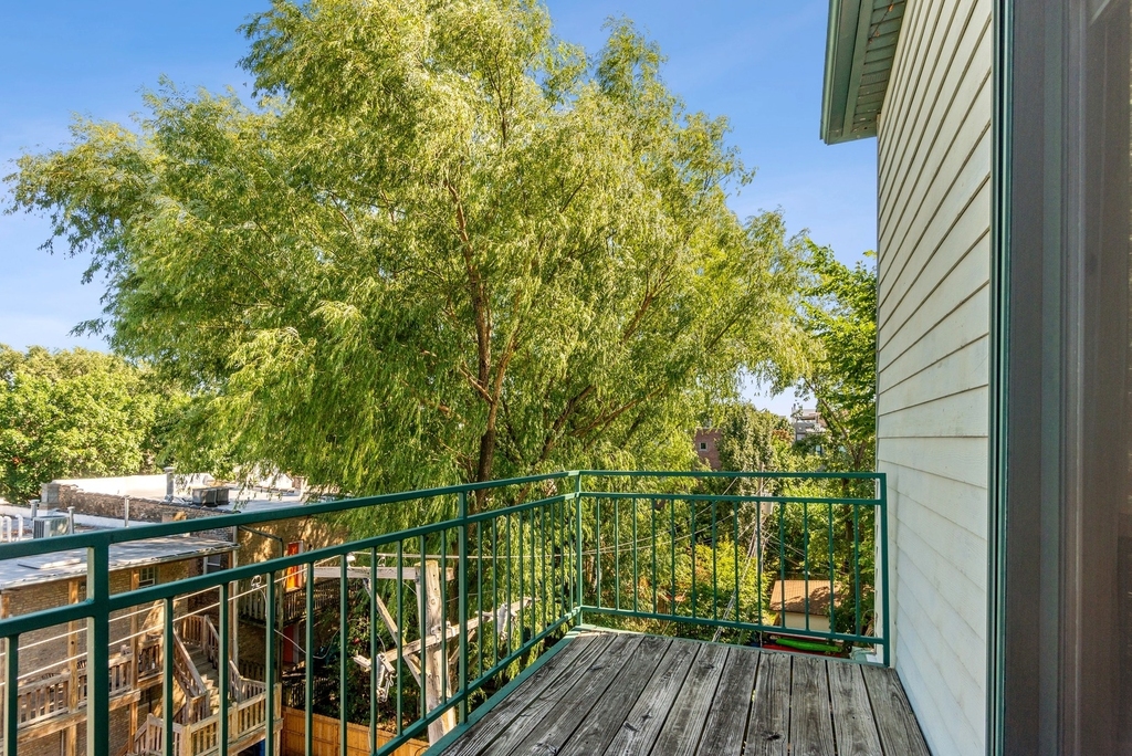 1243 N Wolcott Avenue - Photo 15