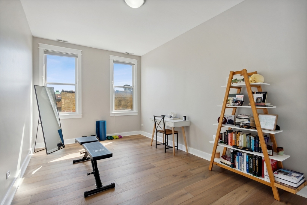 1243 N Wolcott Avenue - Photo 22