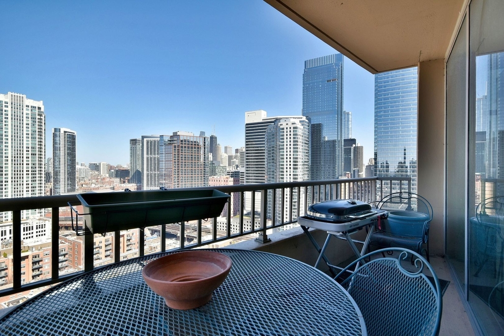200 N Jefferson Street - Photo 13