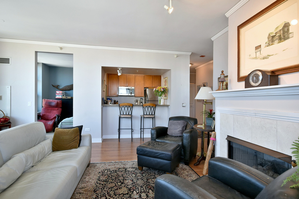 200 N Jefferson Street - Photo 5