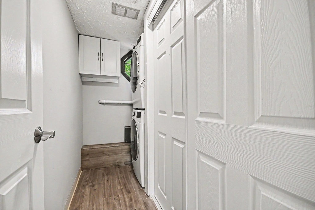 5195 Castaway Lane - Photo 19