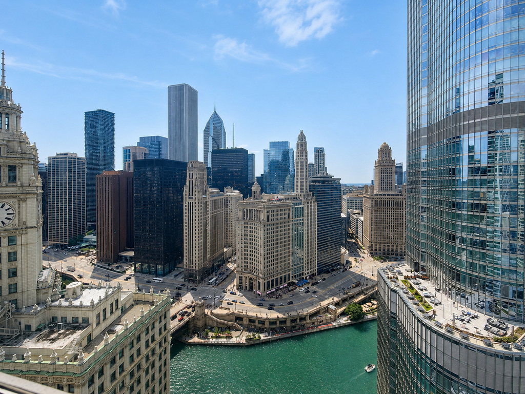 405 N Wabash Avenue - Photo 1