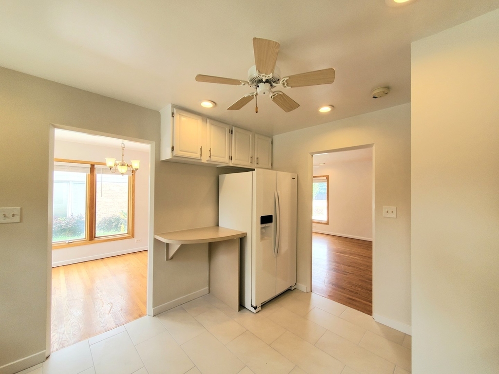 4715 W Lake Avenue - Photo 7