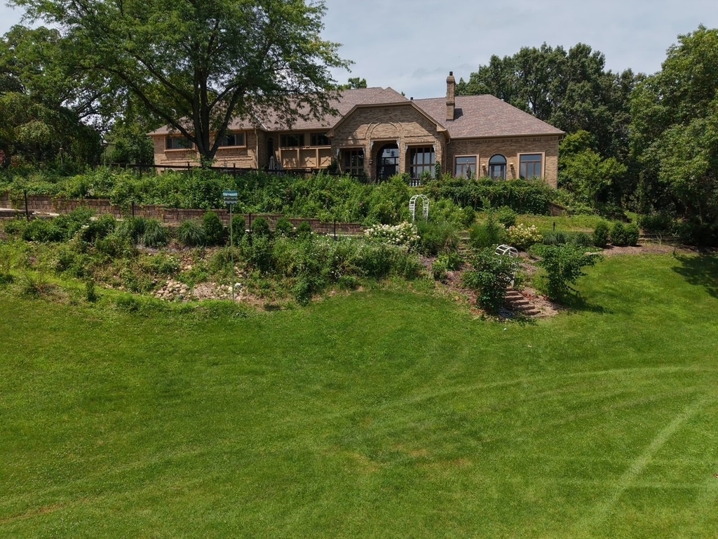41w350 Powers Road - Photo 0