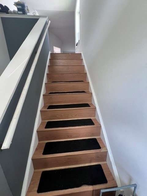 1429 Meadowsedge Lane - Photo 2