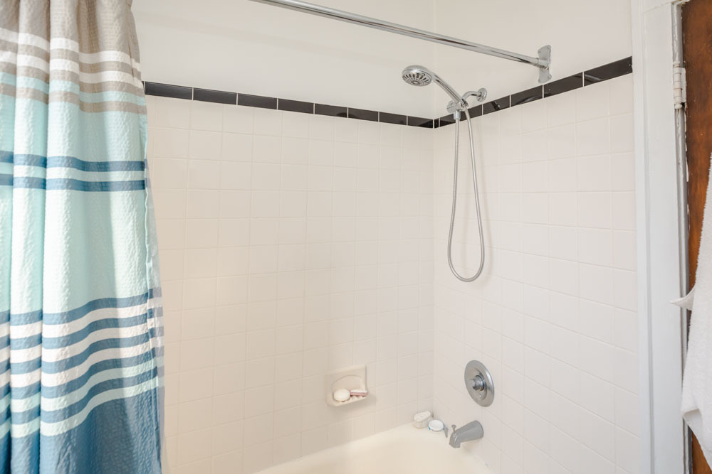 3808 W Irving Park Road - Photo 2