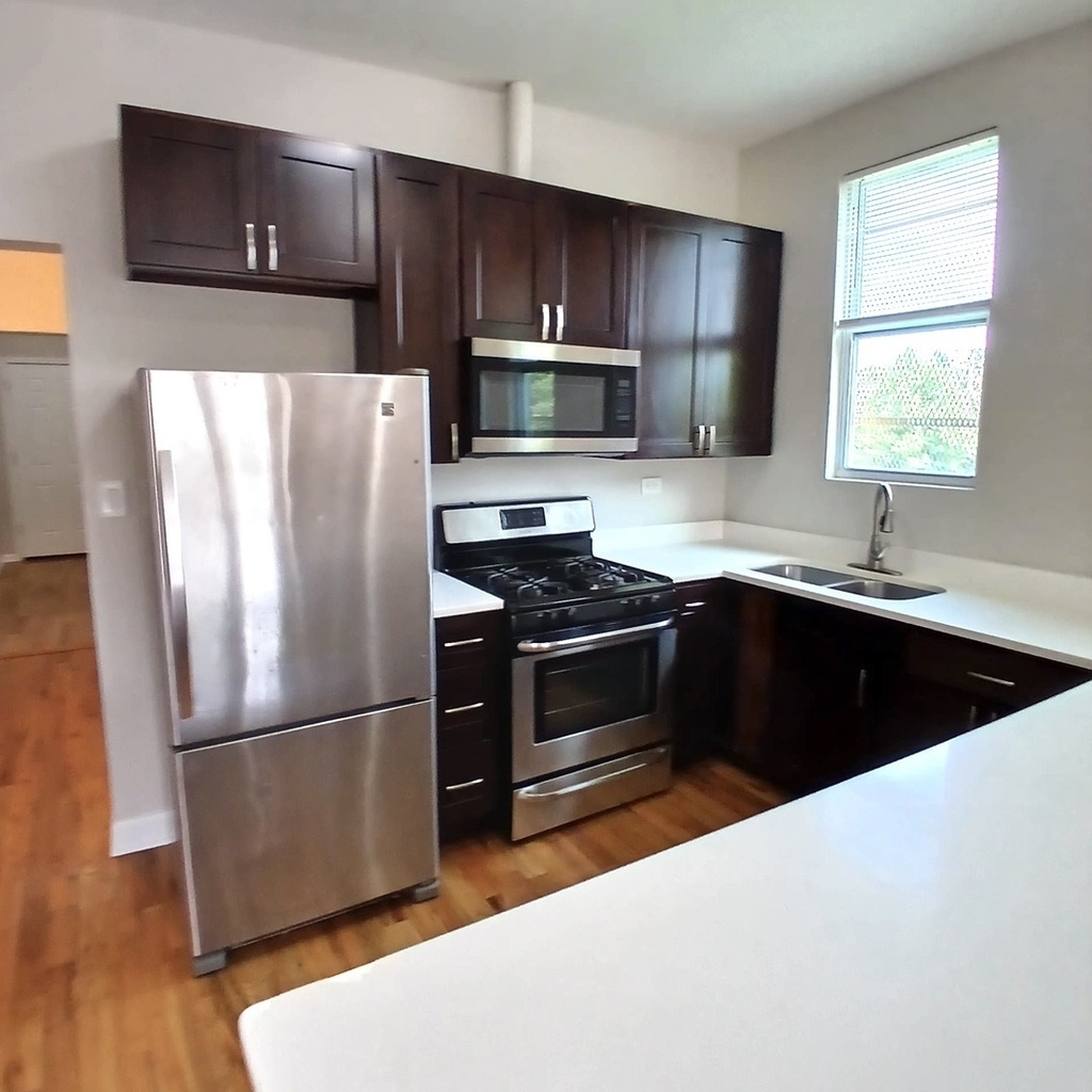 3614 W Mclean Avenue - Photo 6