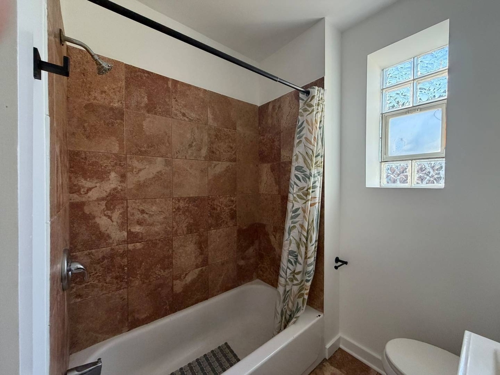 223 N Laporte Avenue - Photo 13