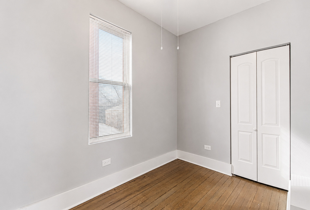 2117 W 18th Street - Photo 4