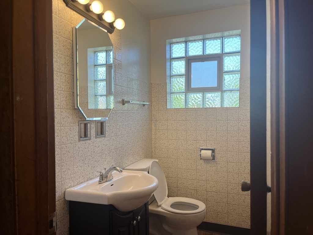 9515 S Michigan Avenue - Photo 7