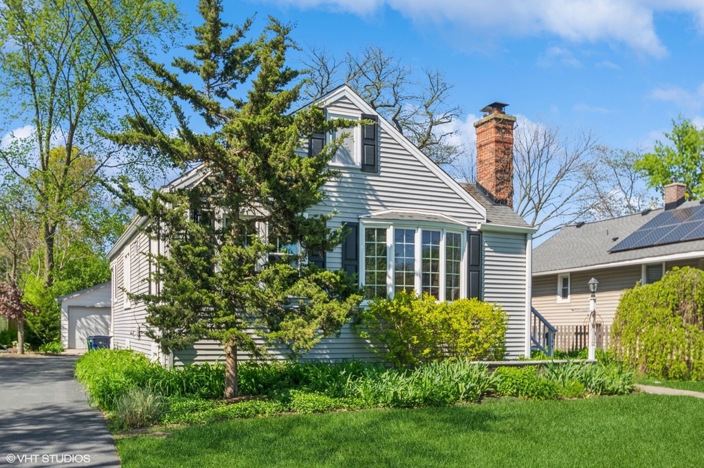 344 W Maple Street - Photo 13