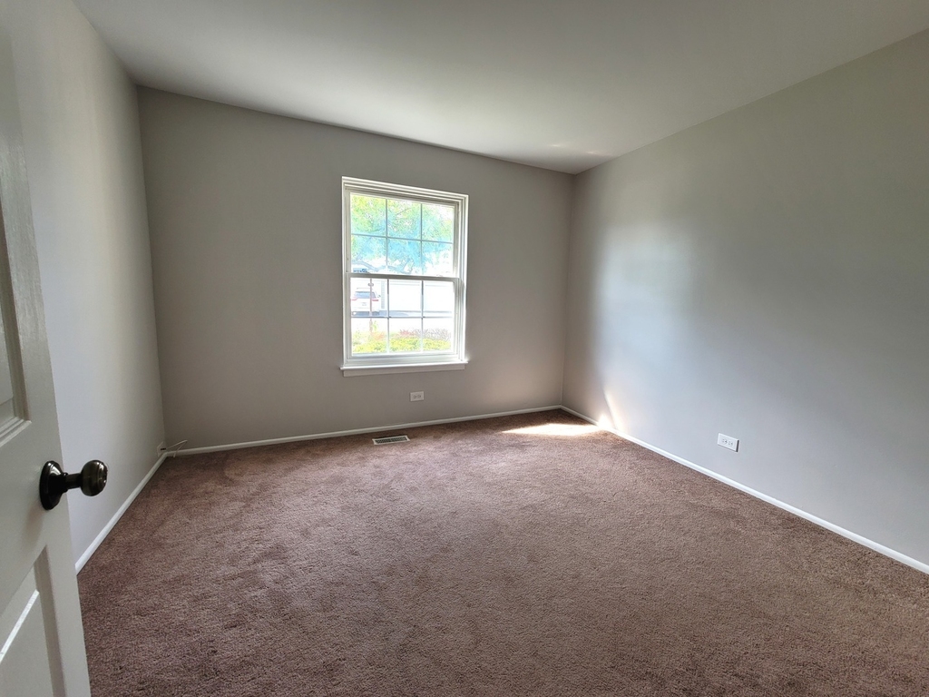 1460 Seven Pines Road - Photo 7
