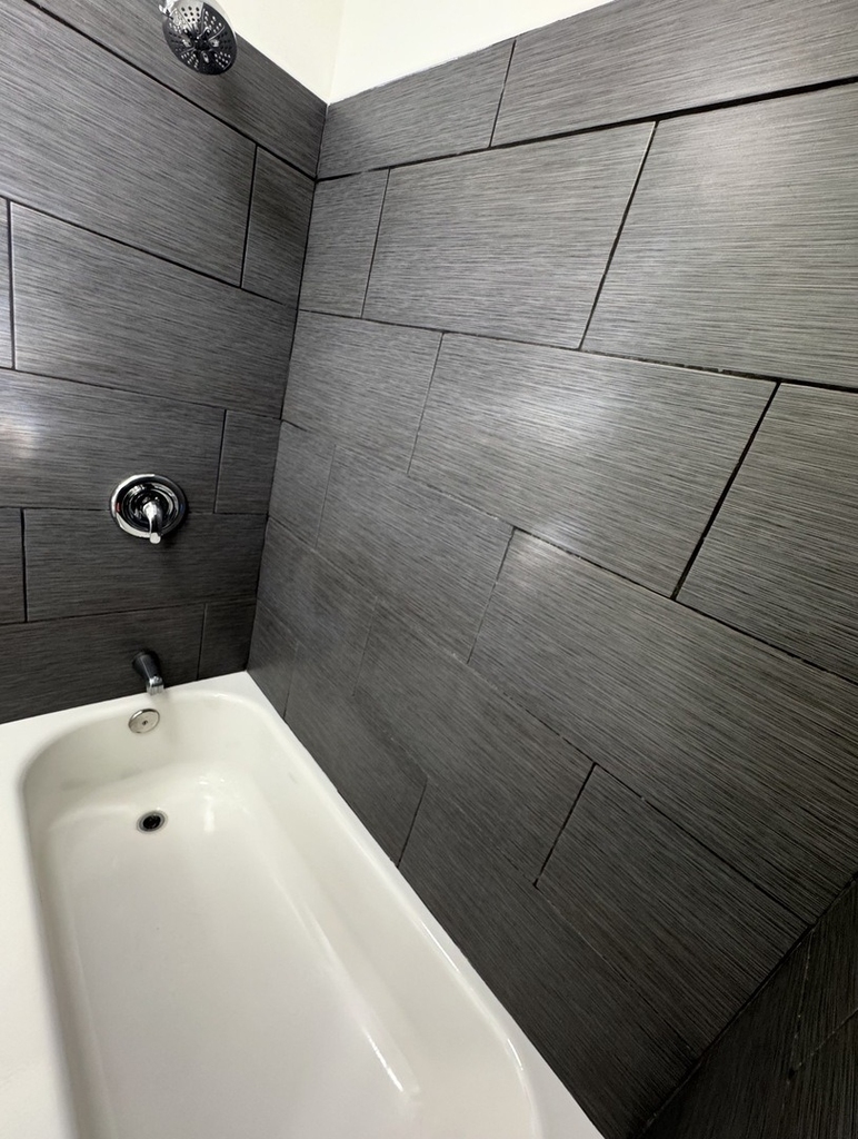 1617 W 38th Place - Photo 7