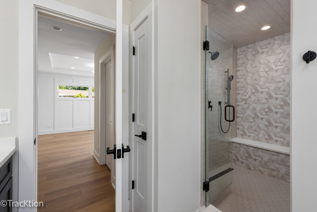137 W Chicago Avenue - Photo 13