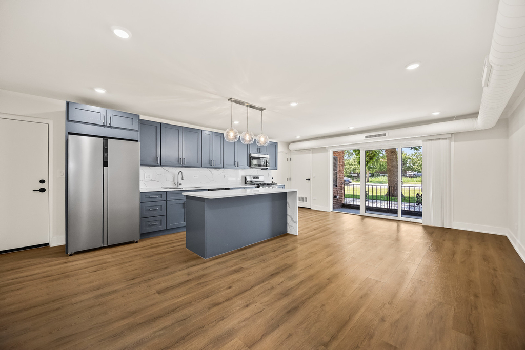 10217 Dearlove Road - Photo 2