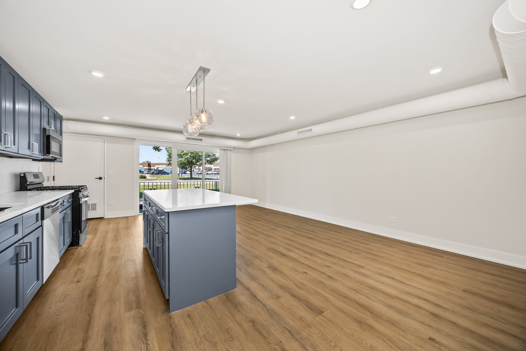 10217 Dearlove Road - Photo 4