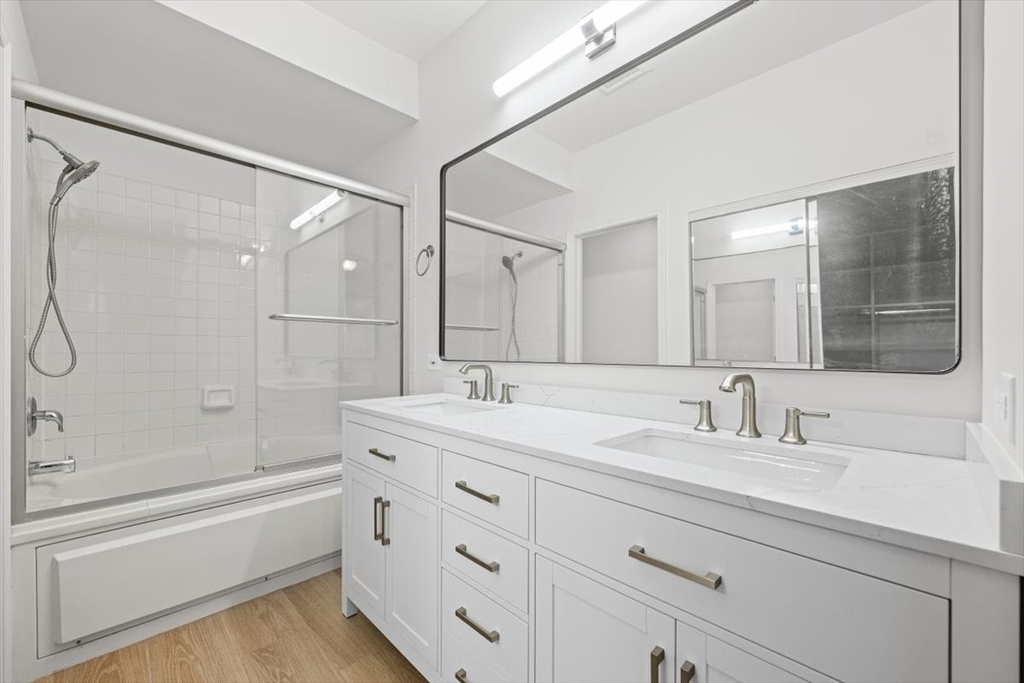 2421 Madiera Court - Photo 22