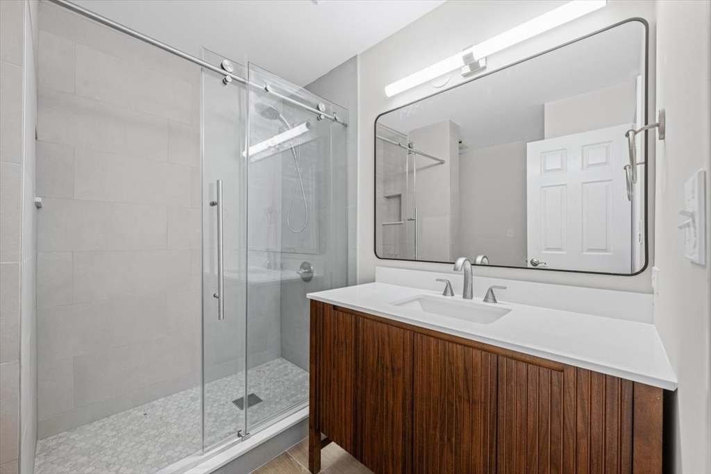 2421 Madiera Court - Photo 28
