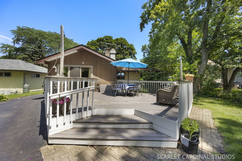363 Marion Avenue - Photo 13