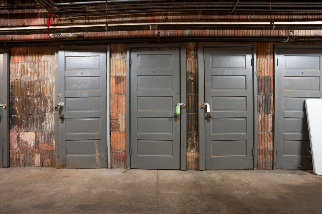 640 W Waveland Avenue - Photo 8
