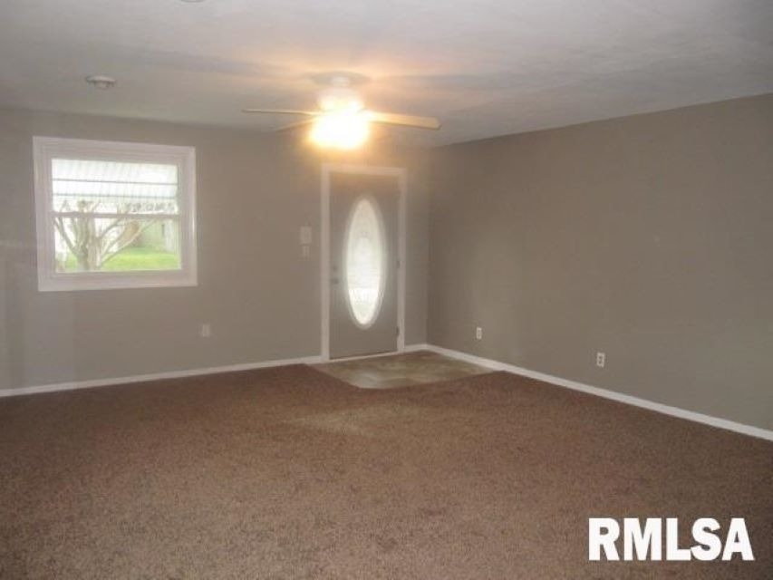950 40th Street - Photo 4