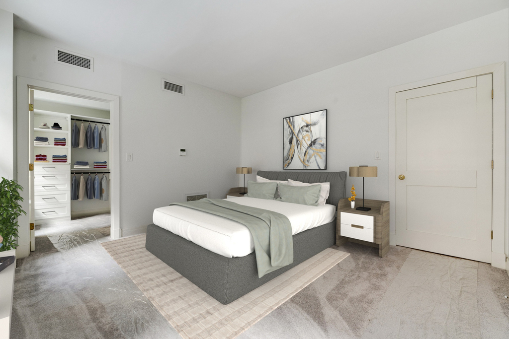 202 E Walton Place - Photo 15
