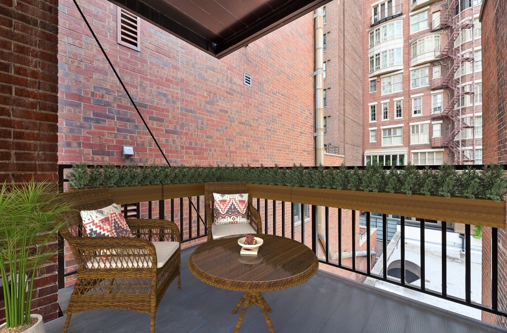 202 E Walton Place - Photo 25