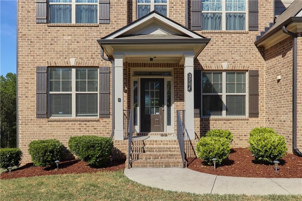 3204 Ivy Farm Path - Photo 1