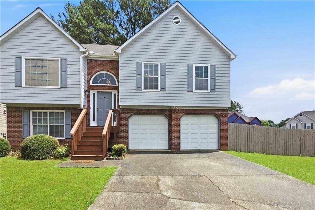 3006 Mistymorn Trace - Photo 0