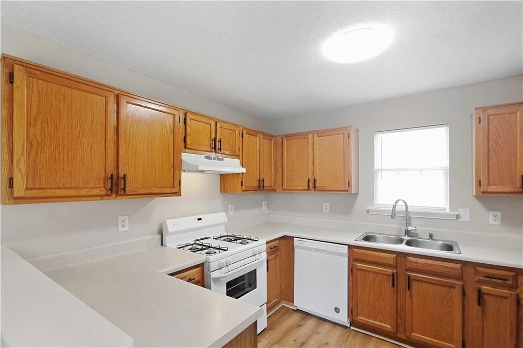 3006 Mistymorn Trace - Photo 10