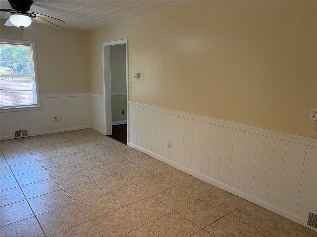 2064 Montrose Drive - Photo 6