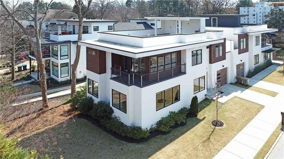 669 East Avenue Ne - Photo 29
