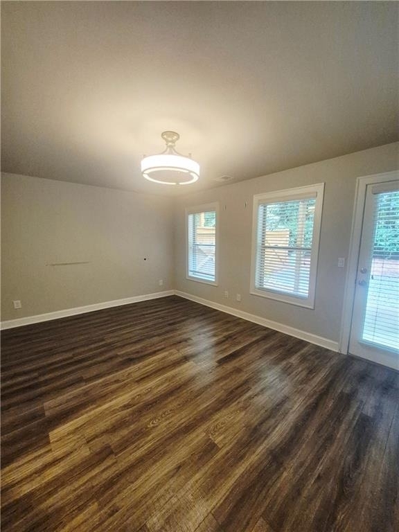 6596 Marlowe Glen Way - Photo 2